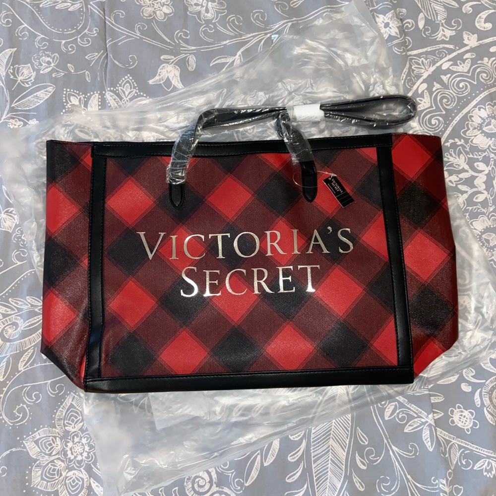 Victoria’s Secret Tote